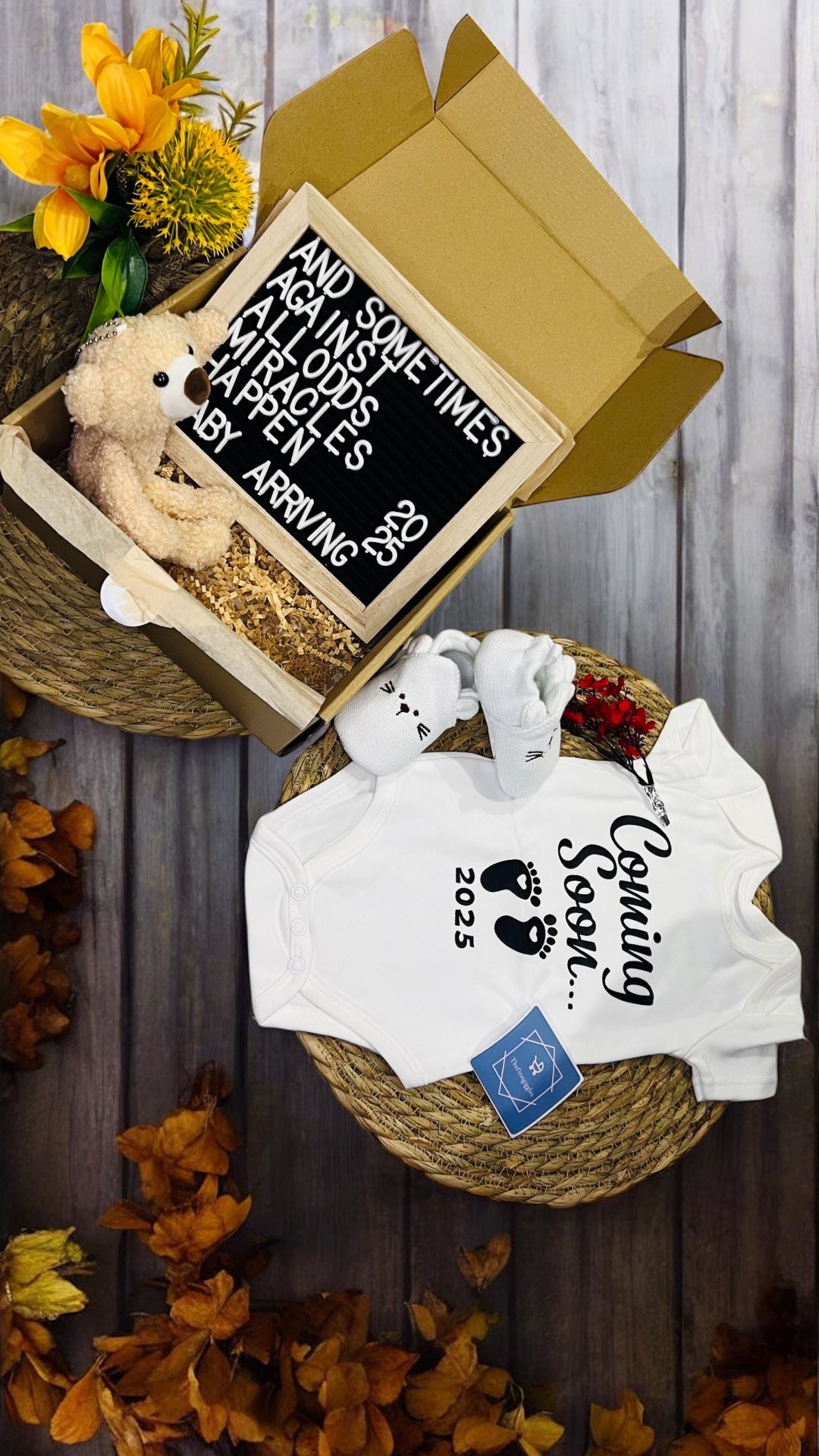 Pregnancy Announcement Set / Baby Reveal Gift Set