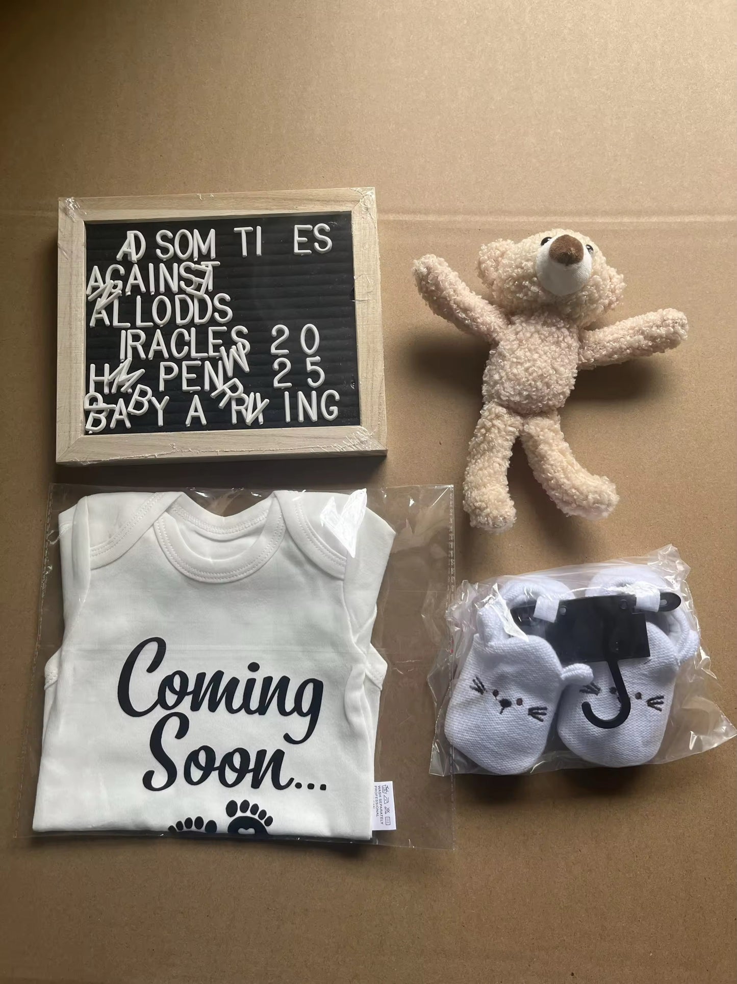 Pregnancy Announcement Set / Baby Reveal Gift Set - Thefirstgiggles